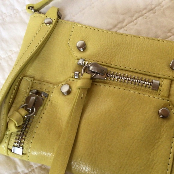 New Botkier Logan Bag Convertible Crossbody/Wristlet in Yellow - Picture 4 of 10